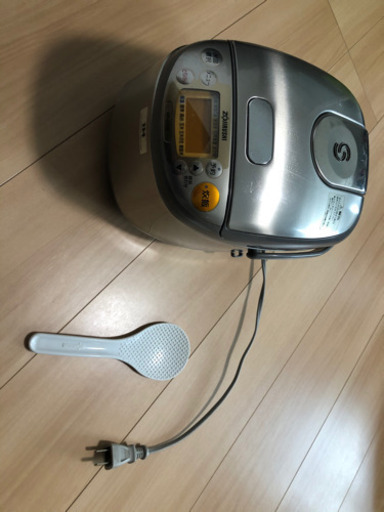 象印　炊飯器3合　NP-GD05型