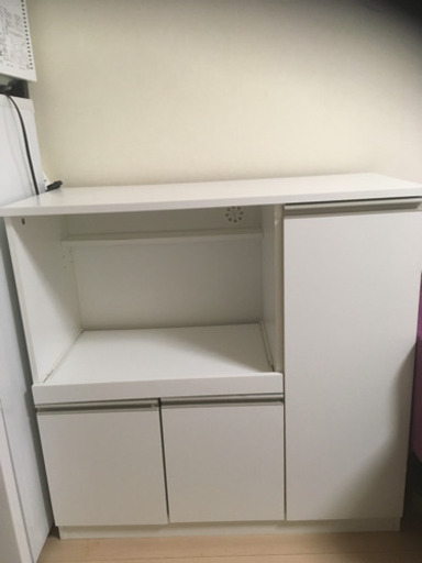 ニトリの食器棚 ホワイト