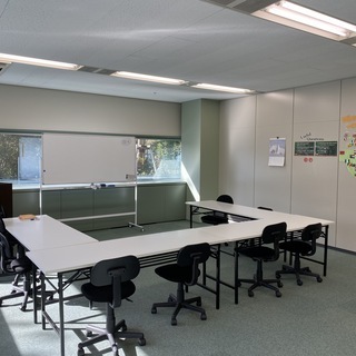 【西新宿／新宿】1ヶ月受け放題！通学制／オンライン英会話教室