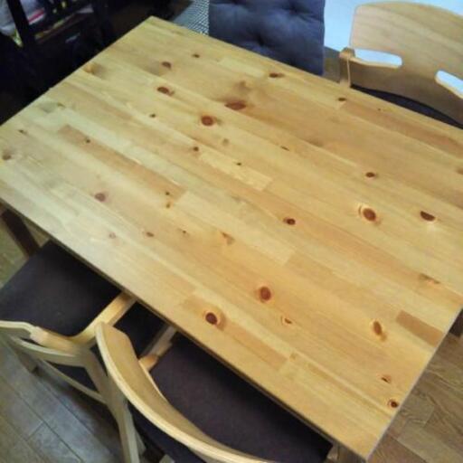 IKEA 木製ダイニングテーブル