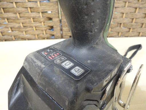 HITACHI/日立工機 コードレスインパクトレンチ WR18DBDL 18V 5.0Ah 充電器 バッテリー×2付き