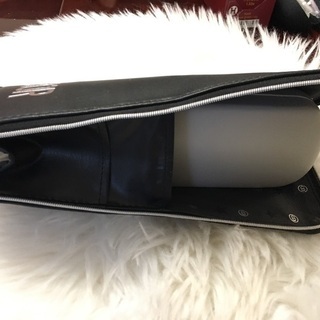 ⑧DIORのポーチの画像