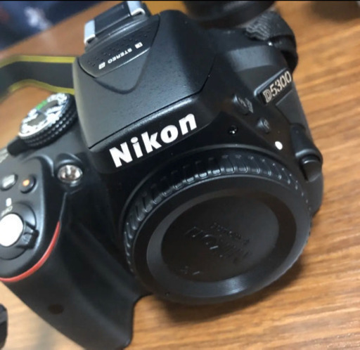 Nikon D5300 ダブルズームキット　【一眼レフ】