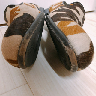 【スリッポン】7.5UKサイズ/KIDS LOVE GAITEハラコレザーの画像