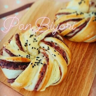クリームチーズ粒あんぱん