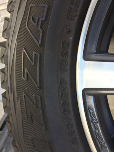 スタッドレスタイヤ 225/65R17 バリ山 アルミホイール