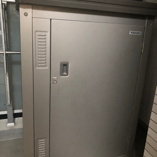 屋外用物置