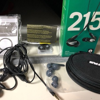 SHURE　SE215　イヤホンの画像
