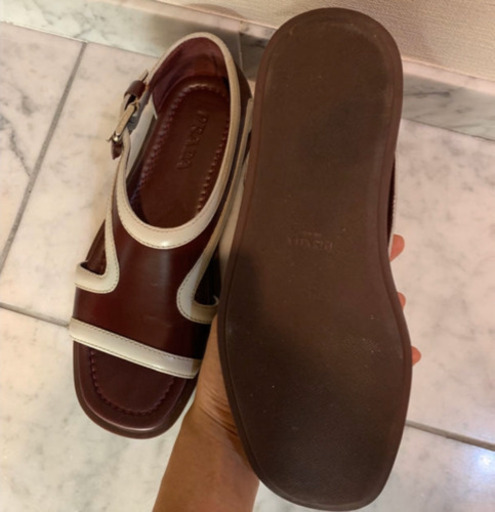ほぼ未使用！プラダ レザーサンダル Prada leather sandals 37 1/2