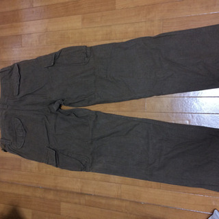 GAPカーゴパンツの画像