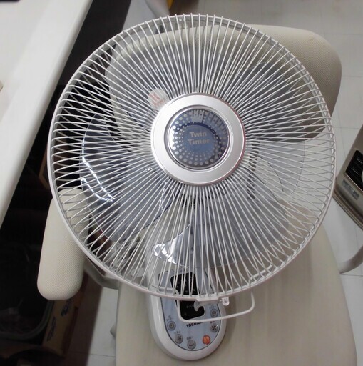 TOSHIBA/東芝  TLF-30WR2 壁掛扇風機 リモコンタイプ 2011年製 苫小牧西店