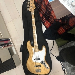 エレキベース　fender jb75