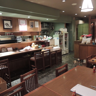 東西線　大江戸線　門前仲町駅徒歩2分　貸店舗　居抜き　275,0...