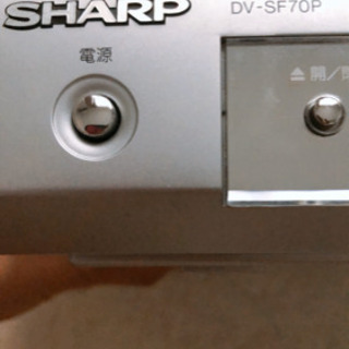 SHARP DVDプレーヤーの画像
