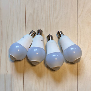 【引取限定】E17 LED 人感センサー 室内センサーライト 常夜灯 防犯夜灯 電球色の画像