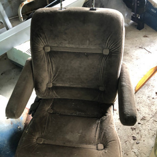 車シート　ジャンク　廃車　貰ってください　鉄屑