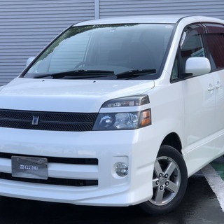 自社ローン始めました！！　ヴォクシーX　Gエディション　４WD　...
