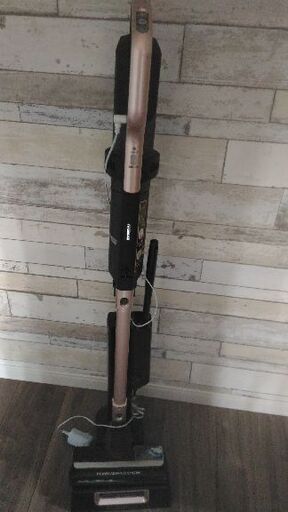 アイリスオーヤマ軽量コードレス掃除機