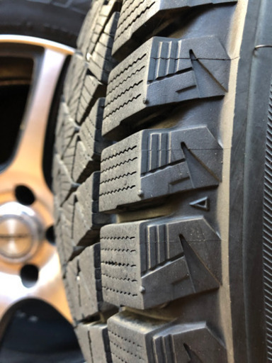 スタッドレス　225/65R18