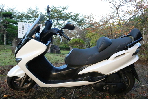 ☆バッテリー新品交換☆超低走行！ヤマハ マジェスティ125FI 2009年式最終モデル コマジェ ノーマル車