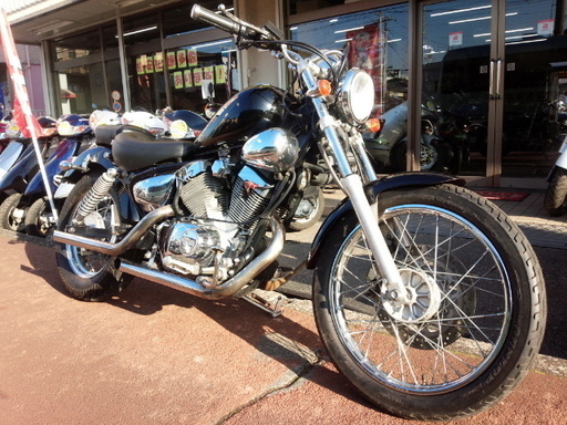 NO.3054　ＸＶ２５０ビラーゴ　空冷Ｖツイン２５０ｃｃ　スラッシュカットマフラー　ブラック　☆彡