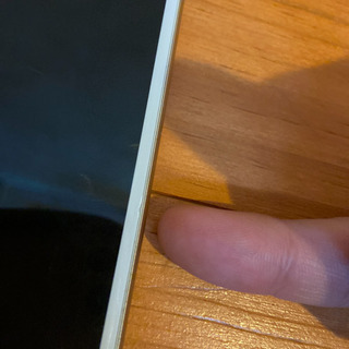 iPhone 6 plus 64GB au goldの画像