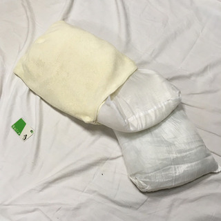 ふかふか枕、カバー付きの画像