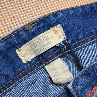 Bershka ジーンズ/デニム　ウェスト30の画像