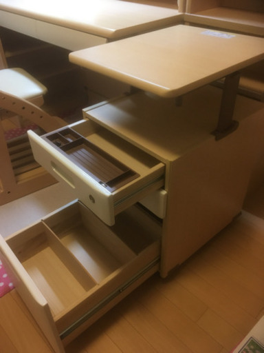 LEDライト・椅子付学習机 中古 美品