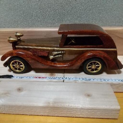 車の置物