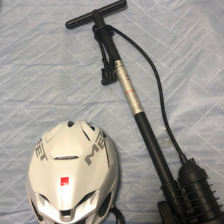 ロードバイク用　ヘルメット