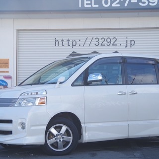 トヨタ ヴォクシー Ｚ　煌 パール　高崎店新入庫！ミツクニ自社ロ...