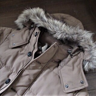 新品タグ付き★ユニクロダウン★メンズXL★茶の画像