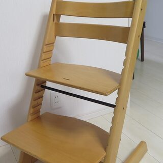 STOKKE Tripp Trapp 子供用ハイチェア（中古）