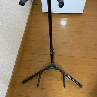 ギタースタンド