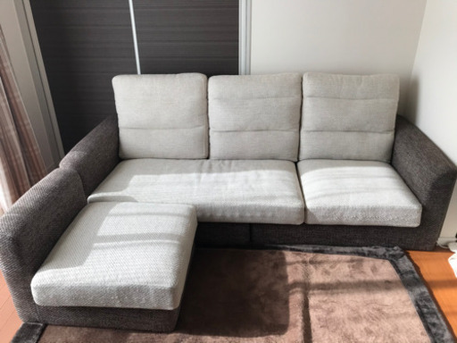 引取先決定　ソファ　ファブリック　布地