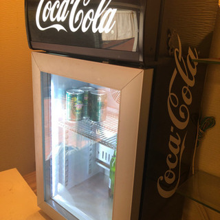 コカコーラ冷蔵庫　動作品　滋賀県稲枝駅近くにて引き渡し コカコーラ冷蔵庫 動作品 滋賀県稲枝駅近くにて引き渡し
