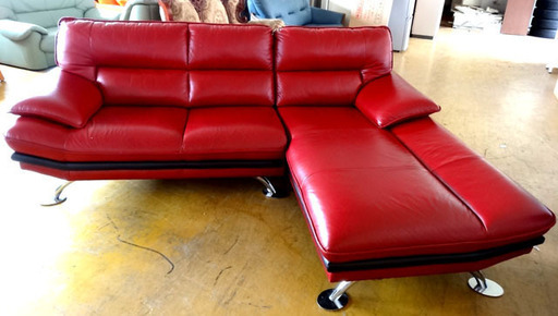 札幌市内限定◆L字ソファ　カウチ◆レッド系　メーカー不明　本革/合皮　向かって右L字タイプ　USED