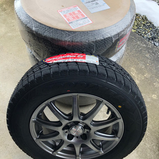 195/65R15 新品スタッドレスタイヤアルミ付き　4本セット