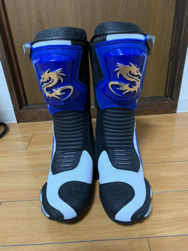 アレンネスレーシングブーツ４０美品☆
