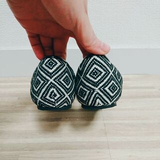 LOWRYSFARM earth music&ecology お好きな方 黒 サンダル パンプス 24.5～25cmの画像