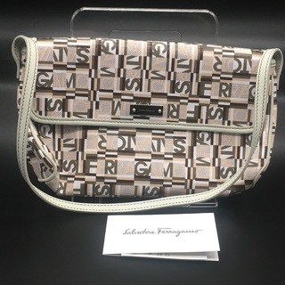 【美品】ferragamo フェラガモ バッグポーチ　FJ-22...