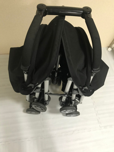 ベビーカー