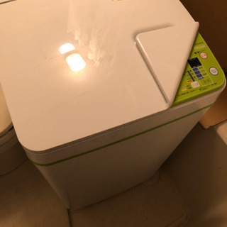 ハイアール 洗濯機 JW-K33F 3.3kg 2016年製の画像