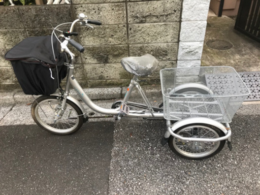 大人用三輪自転車