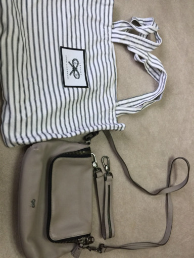 【美品】ハンドバッグ かばん アニヤハインドマーチ Anya Hindmarch