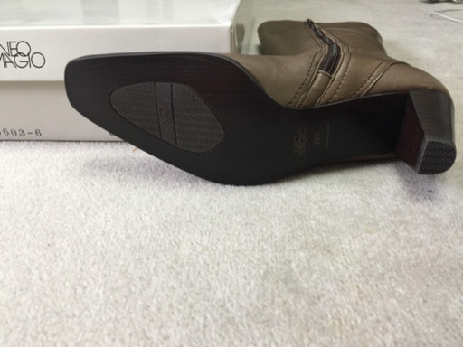 【新品、未使用】ブーツ
