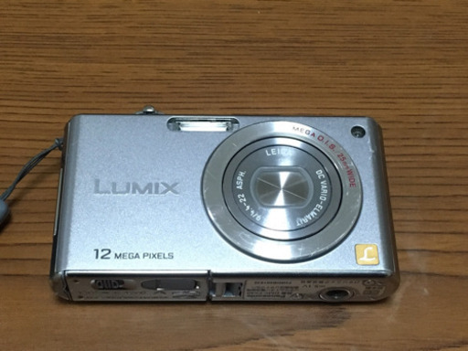 デジタルカメラ Panasonic LUMIX DMC-FX40
