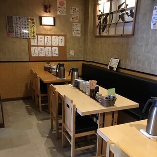 月35～40万円　調理師　経験者月給up考慮　日祝盆正月GW休　履歴書不要　の画像