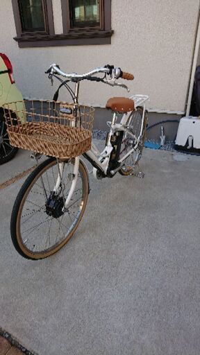 【ブリヂストン】カジュナe スイート CS6B40 2020年 ホワイト色【引取限定】